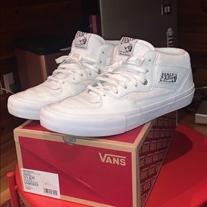 VANS HALF CAB PROS SIZE 11.5